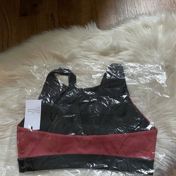 REVOLVE Iris & Ink Colorblock Sports Bra - Picture 4 of 5